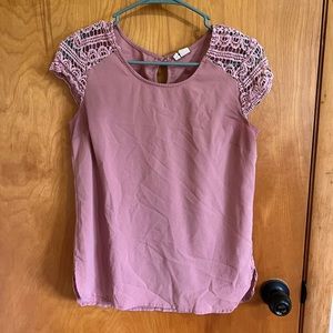 Cute mauve work shirt